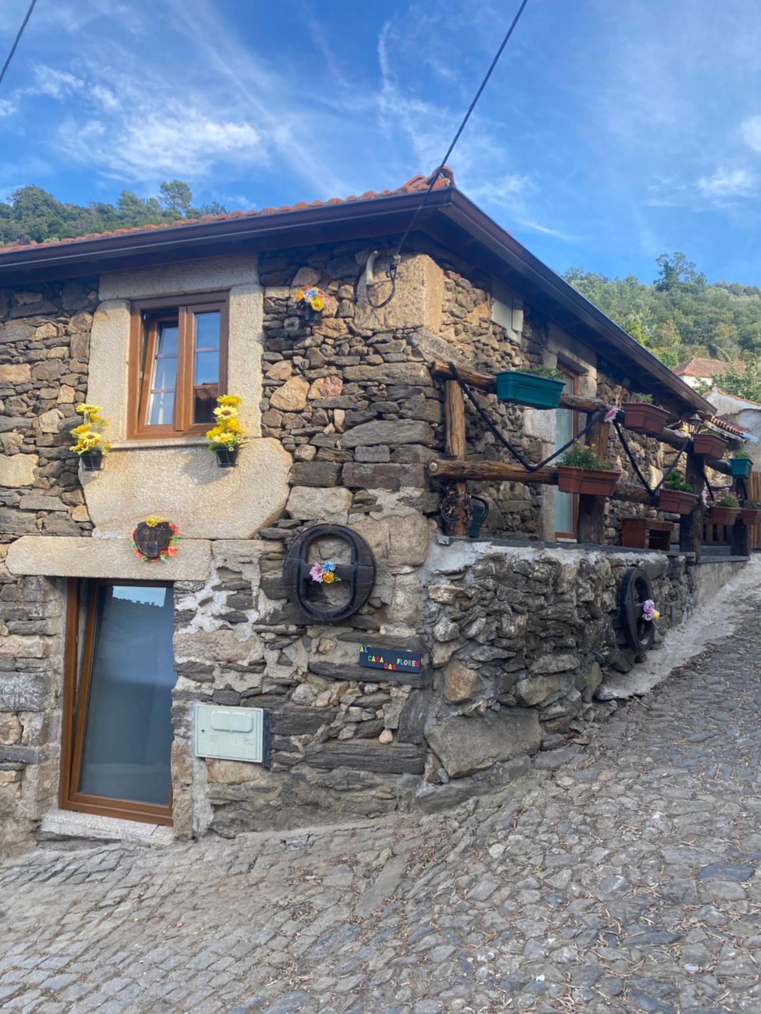 Casa Das Flores Lamego Exterior photo